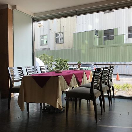 Shiah Yih Hotel Huwei Экстерьер фото